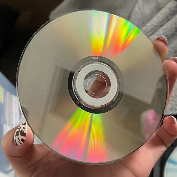 (SOLD) The Sims Deluxe PC Game - Picture 2 of 3